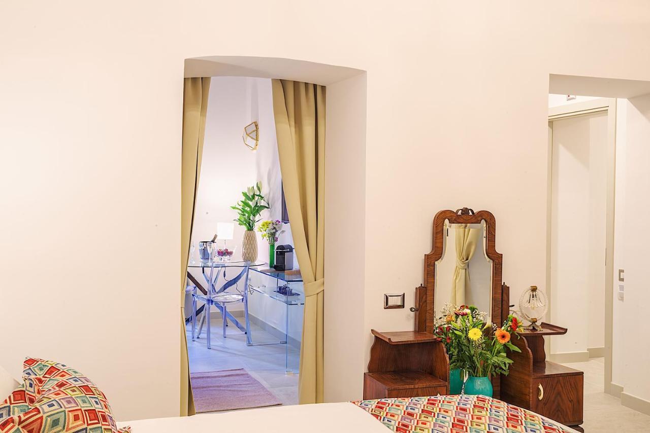 Waterfront Suites Cagliari Eksteriør billede